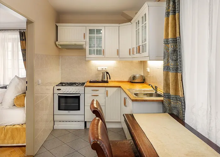 Bhg *
